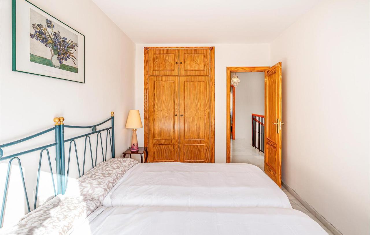 3 Bedroom Stunning Home In Сенес-де-ла-Веґа Екстер'єр фото